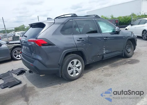 2021 Toyota Rav4 Le z USA, uszkodzony, nr VIN 2T3G1RFV7MW140437